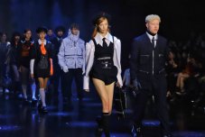 从纽约到巴黎，太平鸟联手独立青年设计师展示中国时尚力量